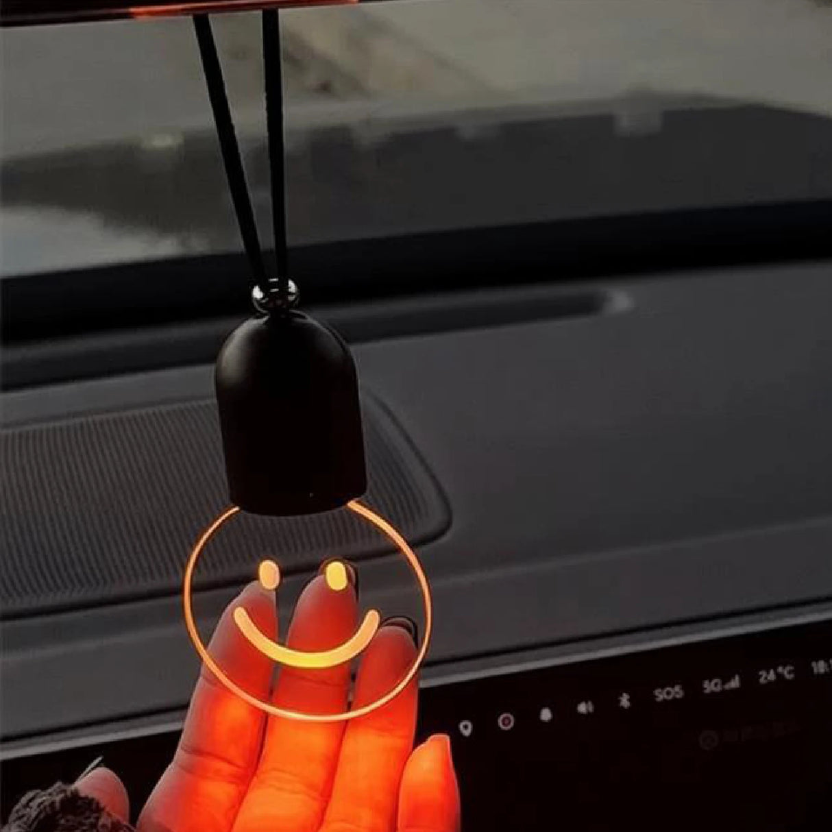Bulb Car Charm Creative LED Car Interior Pendant Light Mini Hanging Ambient Light Auto Rearview Mirror Decor Lamp USB Charging