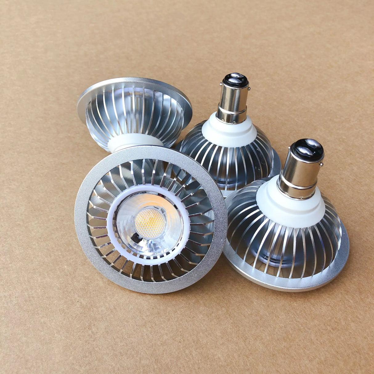 High Power 7W AR70 B15D LED Spotlight B15 Dimmable AC85-265V/DC12V Home/Commercial Lighting BA15D GU10 AR70 Bulb Lamps