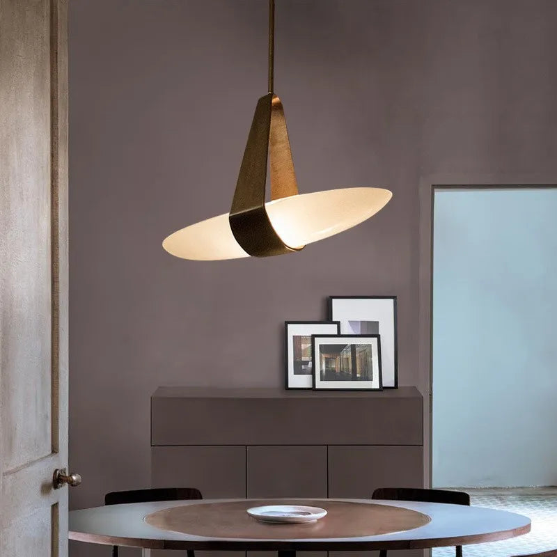 Designer art deco leather pendant light Nordic pendant lights Kitchen Coffee Tables Dining Room Bedroom Bedside Pendant Lights