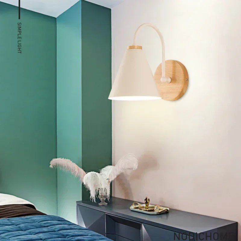 Nordic Wood Wall Sconce - Modern Timber Bedside Lamp for Bedroom & Living Room