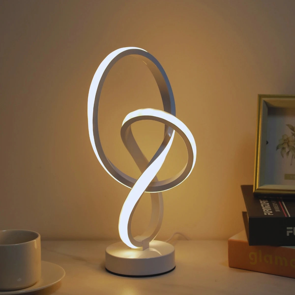 Simple & Creative LED Desk Lamp - USB Powered Three-Color Adjustable Brightness Light