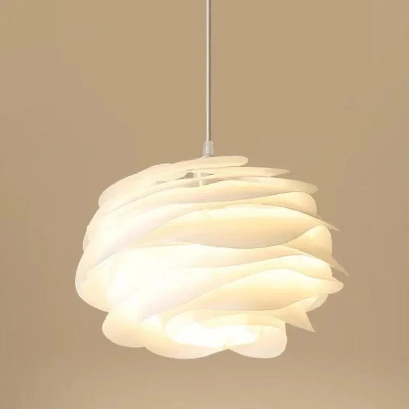 Danish Designer White Rose Ceiling Pendant Light for Living Room Kitchen Island Romantic Restaurant Acrylic Petal Suspension