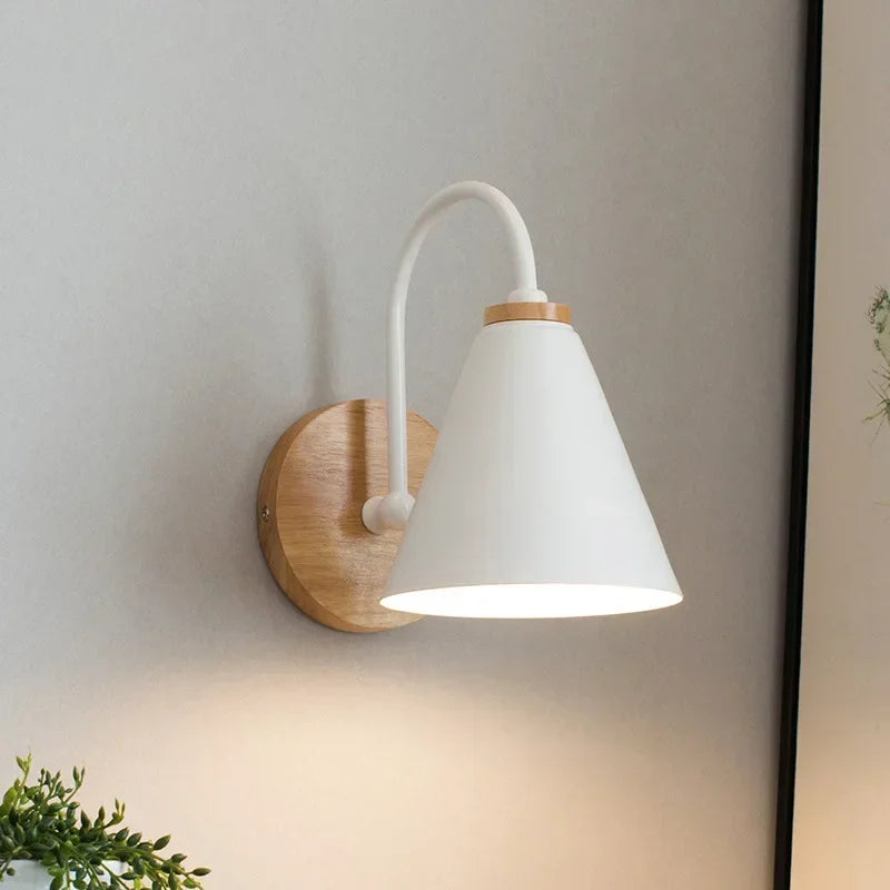 Nordic Wood Wall Sconce - Modern Timber Bedside Lamp for Bedroom & Living Room