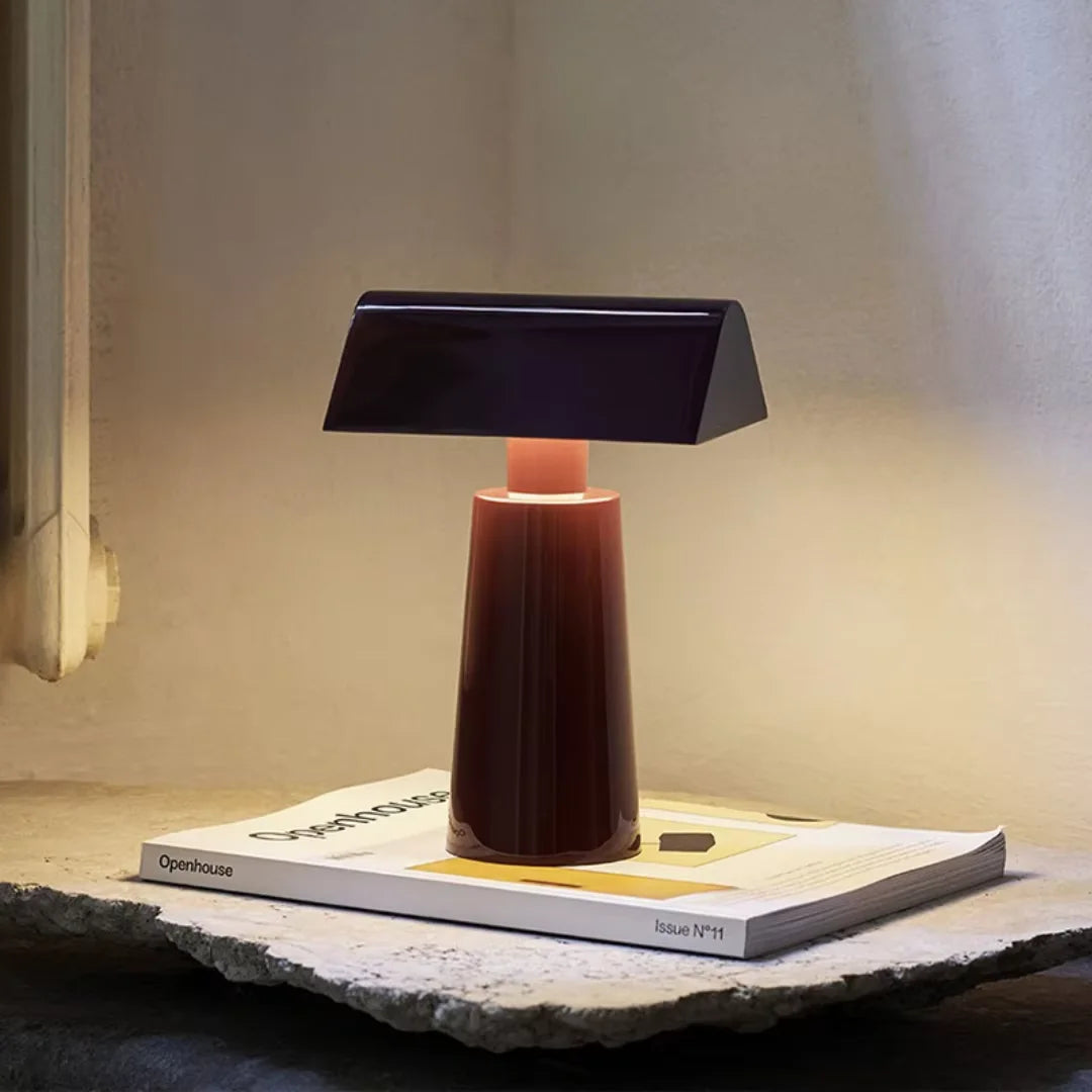 Modern Luxury Table Lamp Italian Minimalist Wireless Portable Charging Dining Table Ambient Light Home Decor Bedside Light