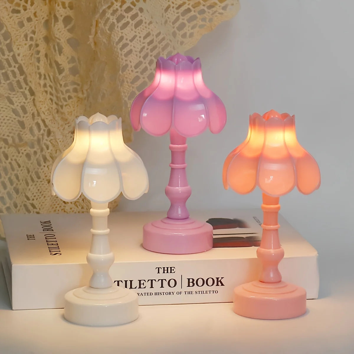 Pagoda Bud Button Battery LED Table Lamps Desk Night For Bedroom Dining Night Light Simple Flower Modern Decoration