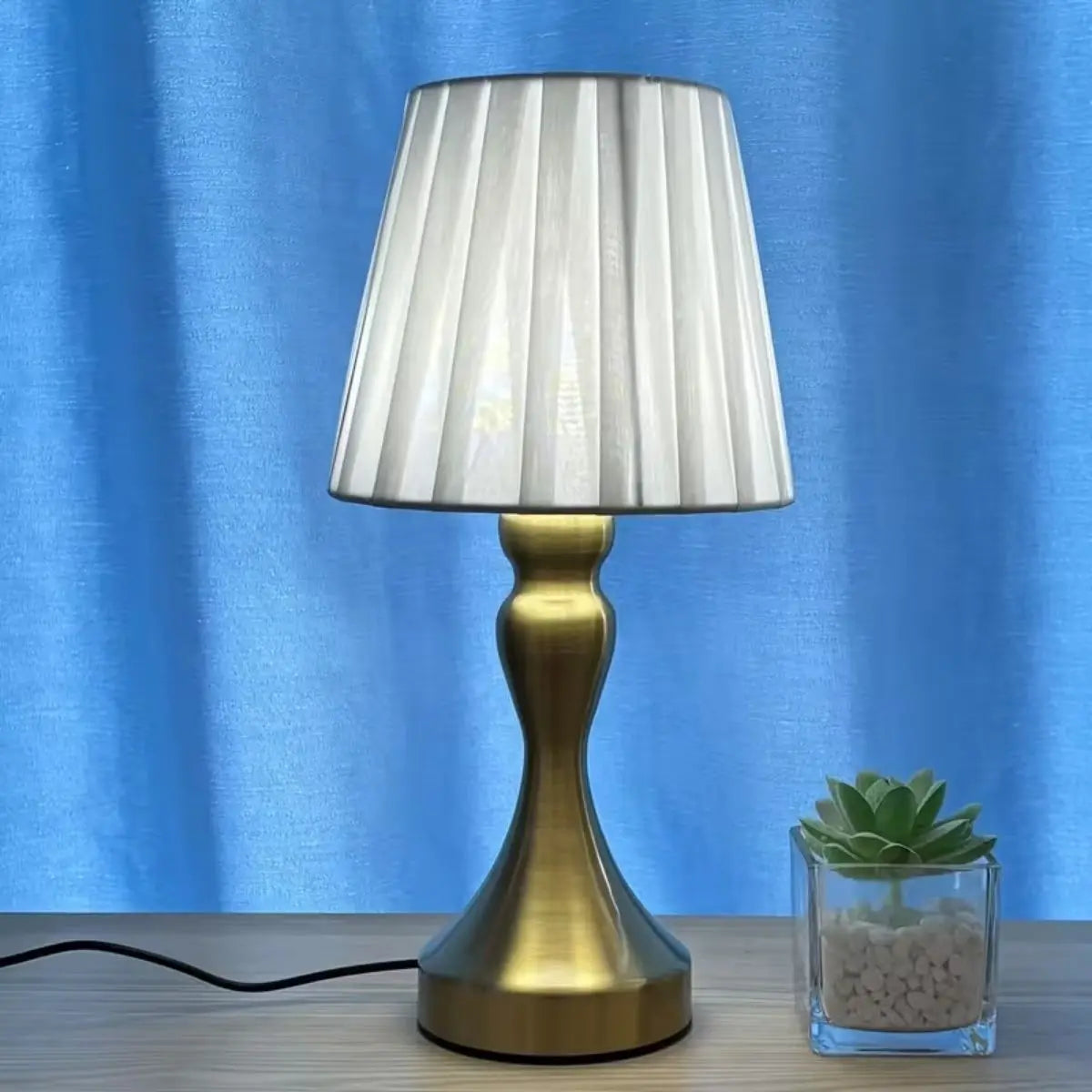 Nordic retro style desk lamp with fabric lampshade - USB powered dimmable night light, perfect for bedroom, study, and home deco
