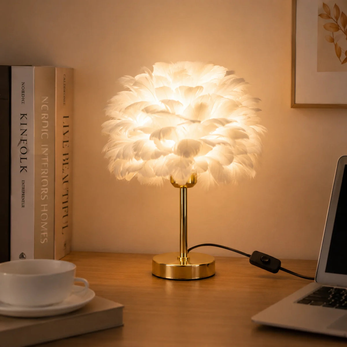 Feather Table Lamp Bedside Lamp for Bedroom Nordic INS Creative Decor Lamp Romantic Warm Night Light