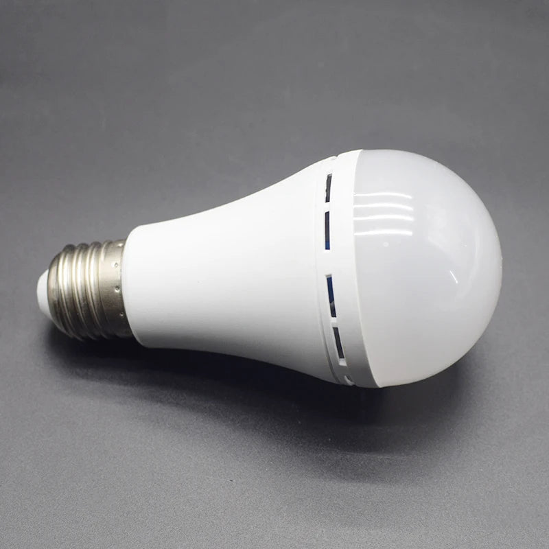High-Performance E27 Bubble Ball LED Bulb, 2835 Chip, Ultra Bright >7000K, 10,000 Hours Lifespan