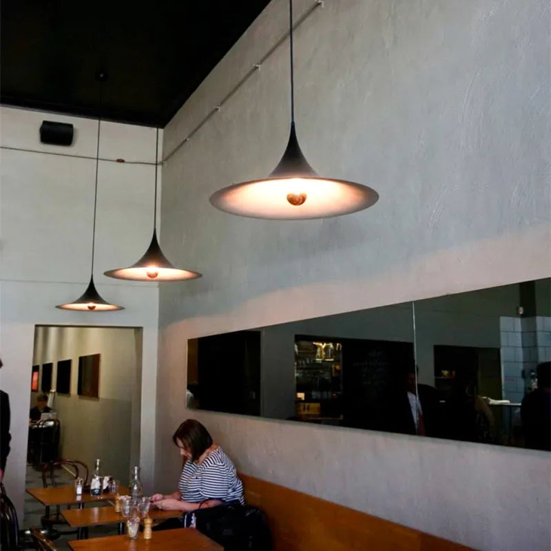 Nordic Minimalist Creative Speaker Chandelier Designer Restaurant Bar Desk Study Bedroom Home Decoration Lighting Fixture