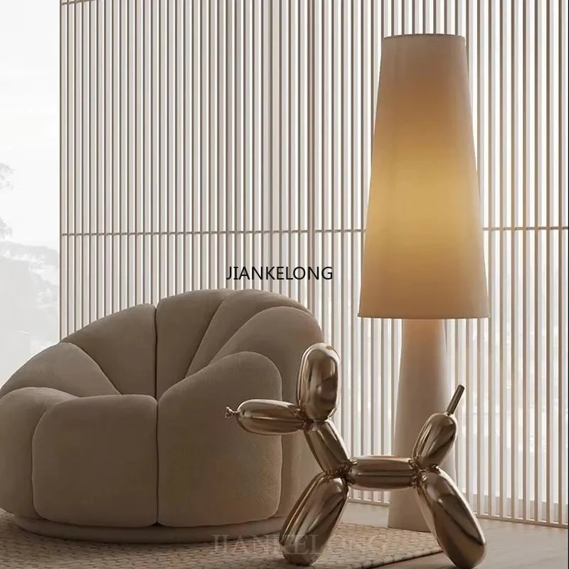 JIANKELONG Italian Designer Floor Lamp, Nordic Atmosphere Homestay Vertical Art Desk Lamp Suitable for Living Room Study Bedroom