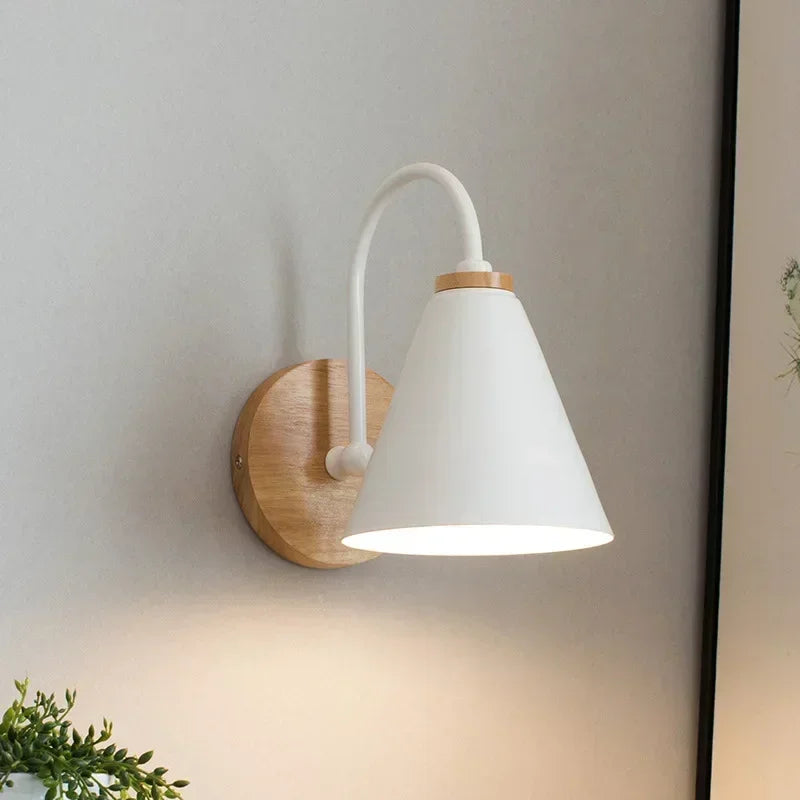 Nordic Wood Wall Sconce - Modern Timber Bedside Lamp for Bedroom & Living Room