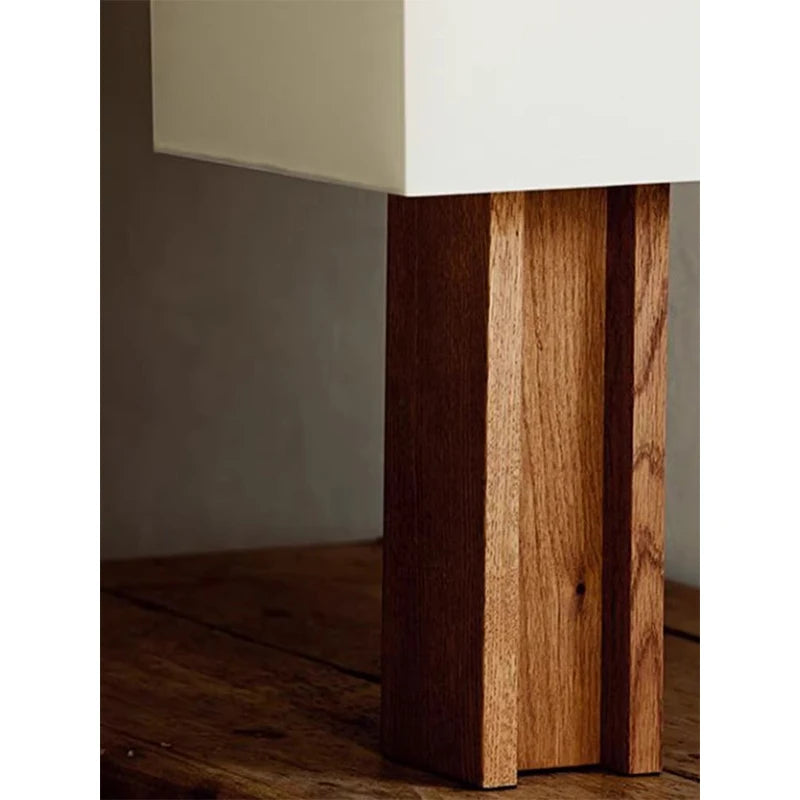 Solid Wood Decorative Table Lamp Nordic Retro Wabi-sabi Desk Lamp for Living Room, Bedroom, or Bedside