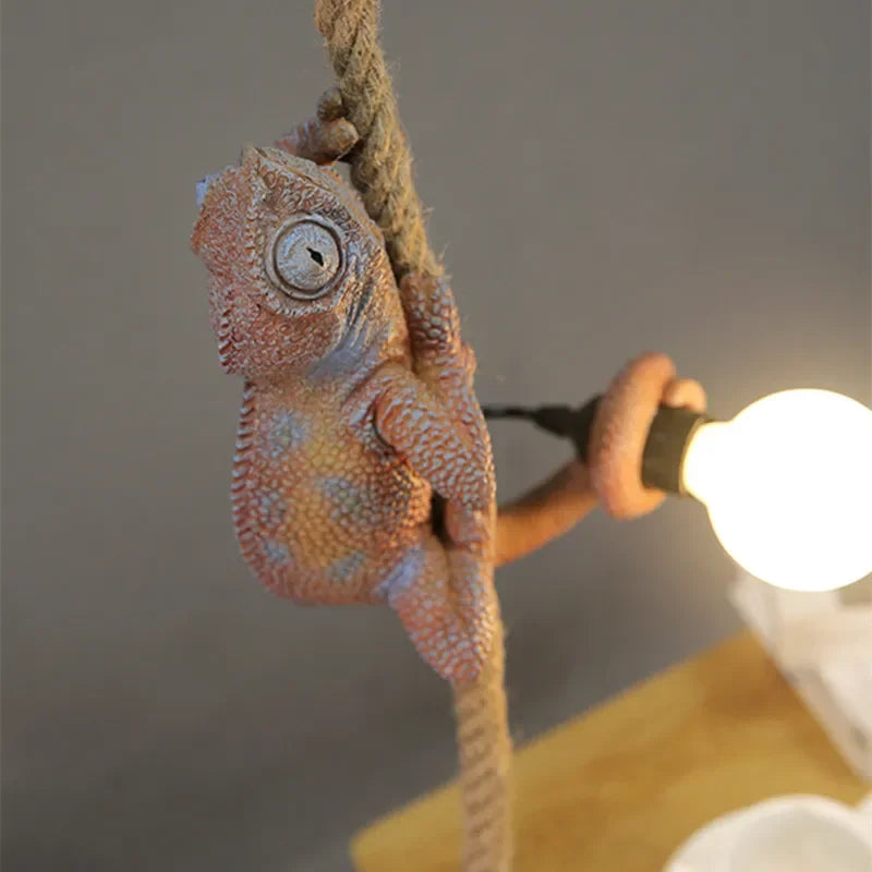 Retro Industrial Monkey Resin Pendant Light - Creative Chameleon Animal Hanging Lamp