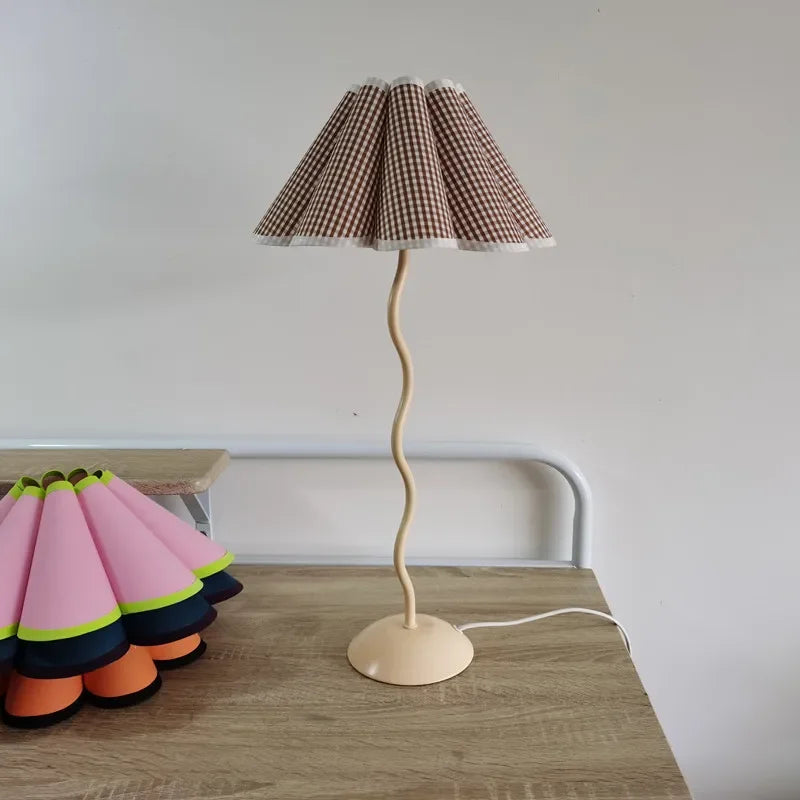Table Lamp Ins Retro Pleated Umbrella Nordic Medieval Korean Master Bedroom Bedside Lamp Swing Iron Art Drop Shipping