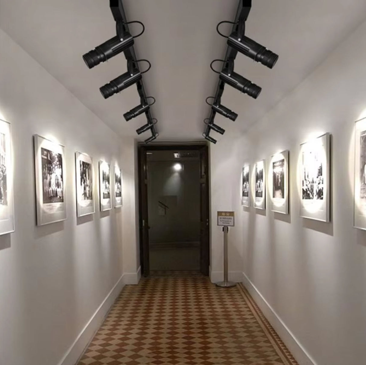 Adjustable Focus COB Led Downlight Surface Mounted 15W 20W LED Ceiling Spotlight For Background Bar Restaurant Museum Decor