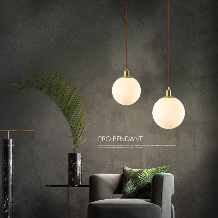 Personality Brass Cream Glass Ball Pendant Light Modern Pendant Lamp Nightlight Kitchen Lighting Fixture Bedside Hanglamp