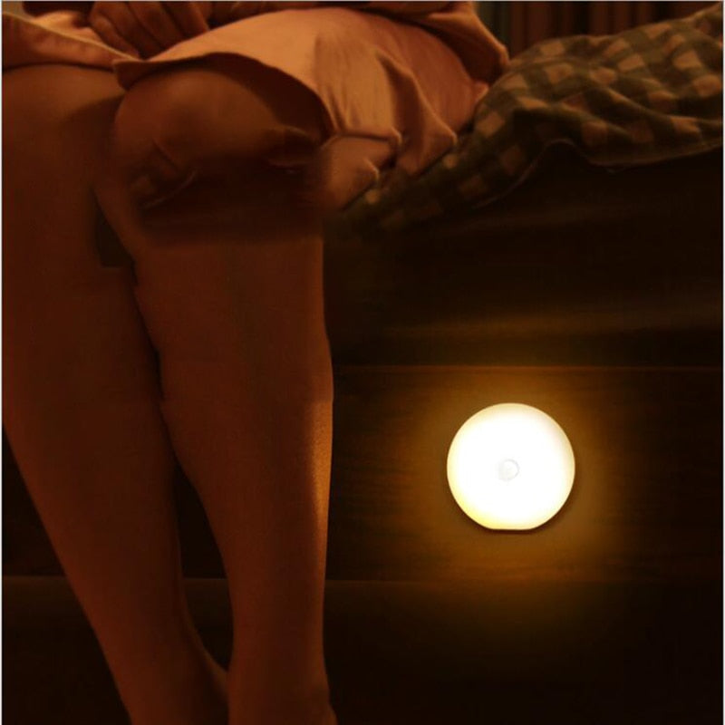 USB Recharge LED PIR Infrared Sensor Night Light 8 Light Beads Cabinet Closet Wall Lamp for Home Bedroom Corridor