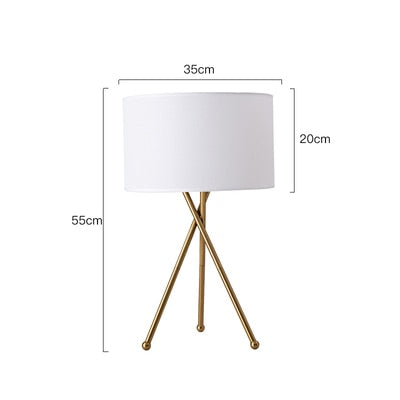 Nordic LED Floor Lamp Modern Tripod Metal Floor Lamps for Living Room Bedroom E27 Stand Light Home Room Decoration Light Fixture
