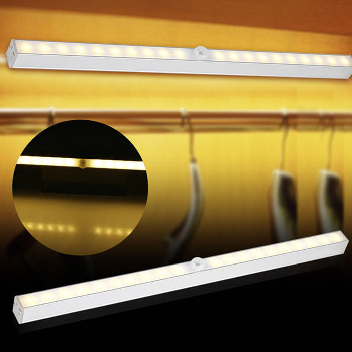 Battery Power 20 LED Infrared PIR Motion Sensor Night Light Cabinet Wardrobe Closet Night Light With Motion Sensor Auto/On/Off