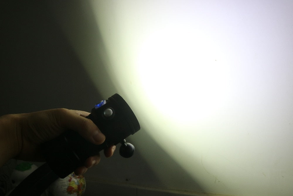New LED Diving Flashlight Underwater 80M XHP70 / L2 Photography Video Camera Tactical Flashlight Blue +White LED Lantern Torch