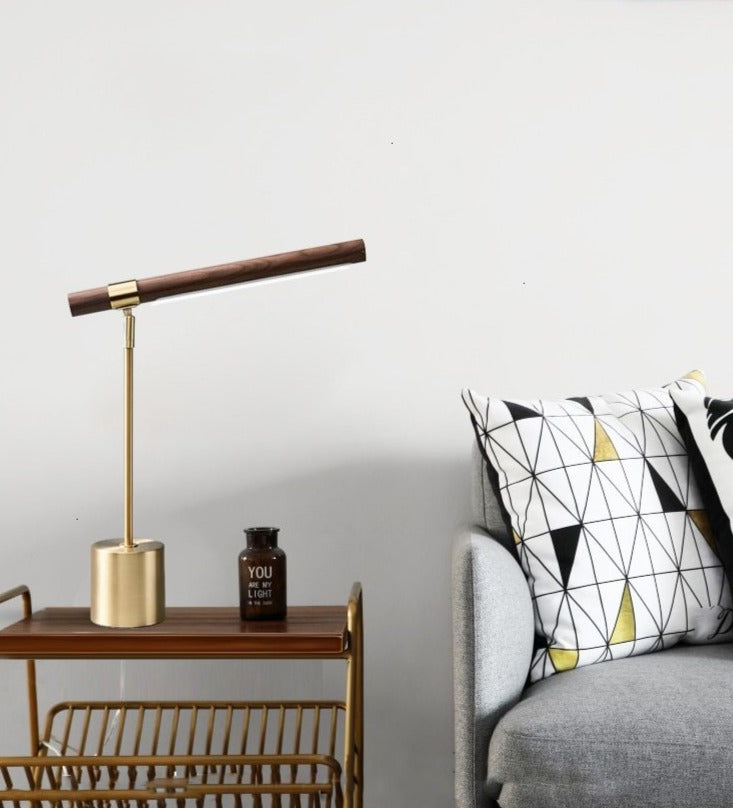 Modern LED Wood Grain Table Lamp Creative Nordic Bedroom Study Computer Table Bedside Copper Lamp Luxury Model Room Home Decoration