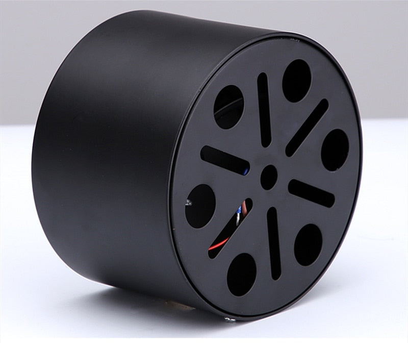 Surface Mounted LED Downlight 7W 9W 15W 18W 24W 30W Dimmable 110V 220V Simple Ceiling Spot Lamp Black and White Indoor Lighting