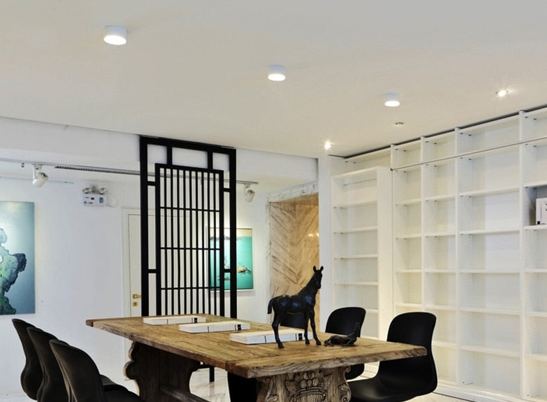 Round dimmable LED surface mounted spotlight COB free hole ceiling spotlight 7W / 12W living room surface mounted downlight spot