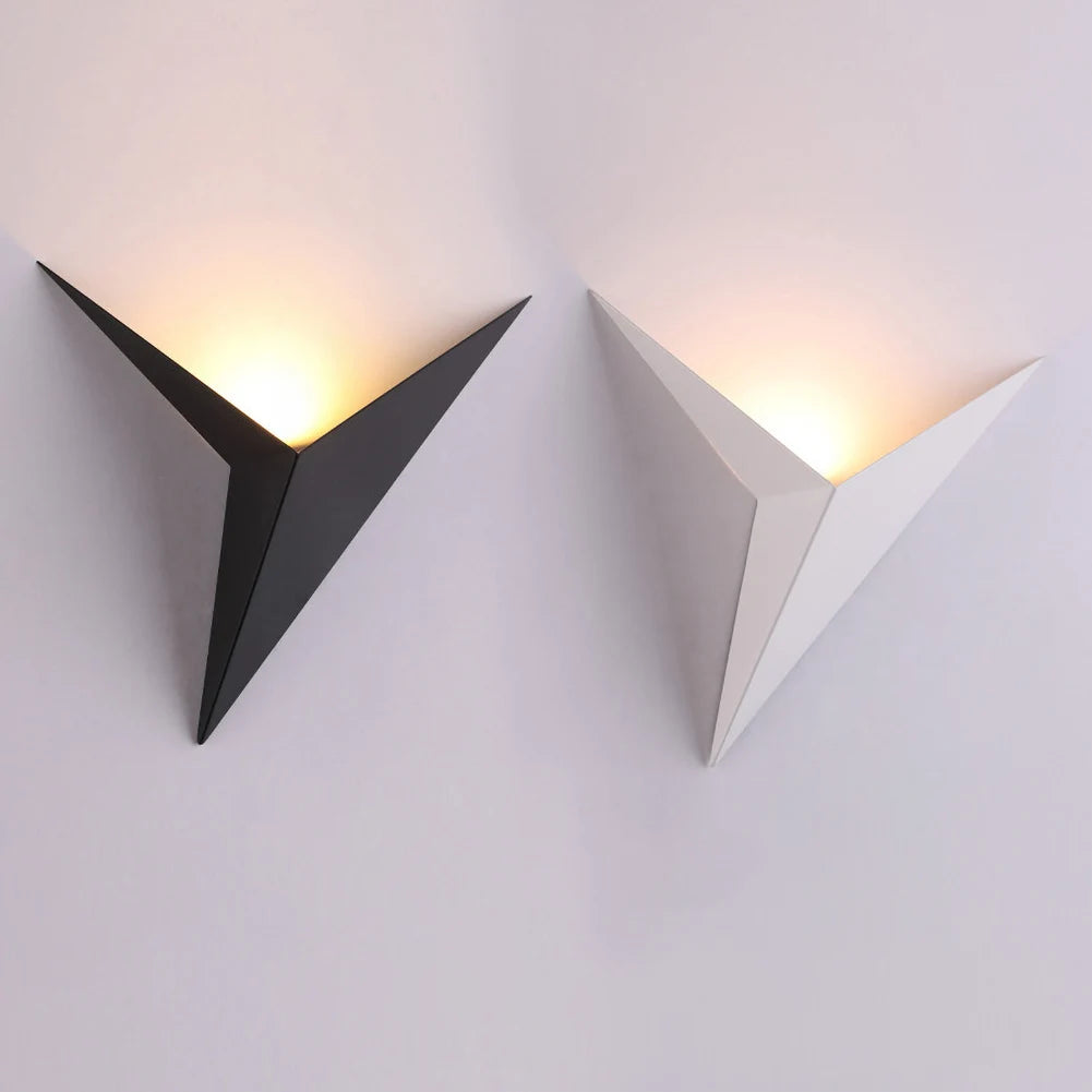 3W Modern Minimalist Triangle LED Wall Lamp (AC 85-265V) - Nordic Style Indoor Wall Sconce Light for Living Room & Bedroom
