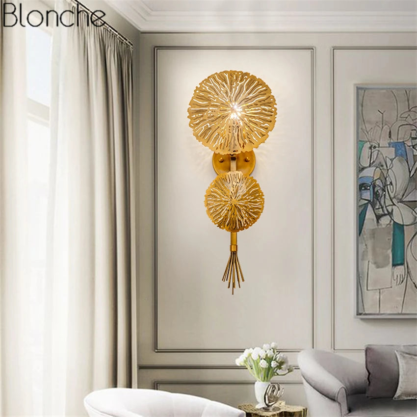 Nordic Gold Lotus Leaf Wall Lamp Led Mirror Wall Sconce Light for Bedroom Kitchen Stair Home Fixtures Industrial Decor Luminaire