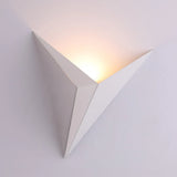 3W Modern Minimalist Triangle LED Wall Lamp (AC 85-265V) - Nordic Style Indoor Wall Sconce Light for Living Room & Bedroom