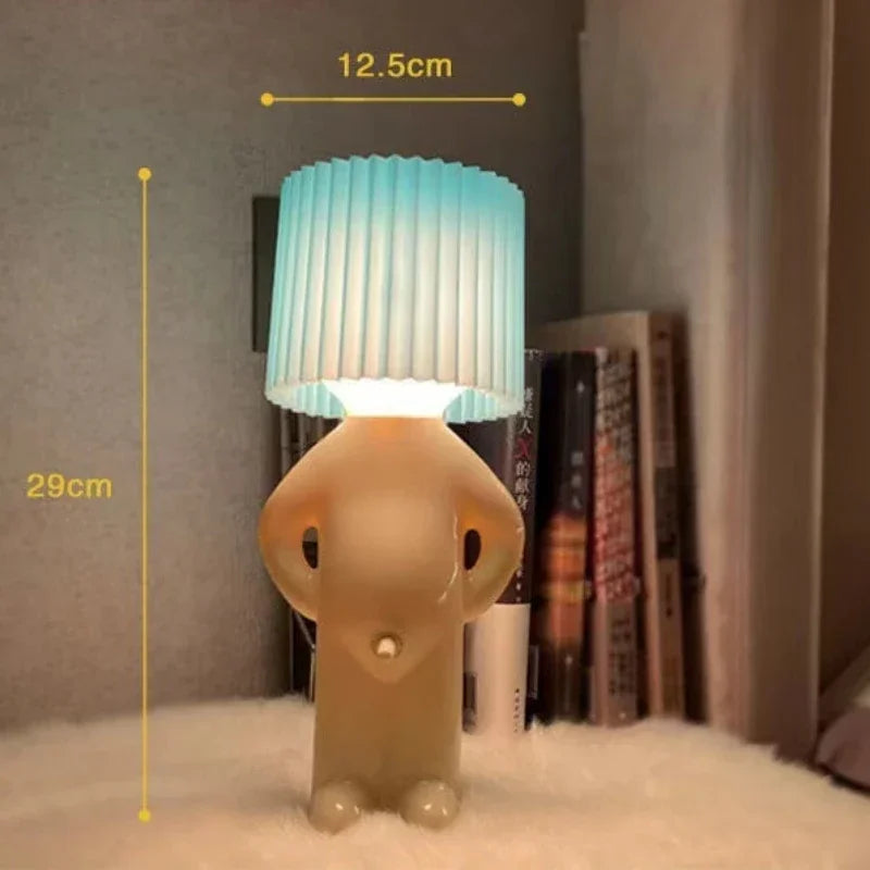 Creative Table Lamp Claeted Naughty Boy Unique LED Pleats Reading Lighting Bedroom Bedside Night Light Children's Gift Lamp