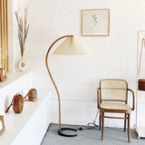 Customized Northern Europe Simplicity Character New Series Luxury Sofa Bedroom Living Room Tripod Wood Floor Lamp