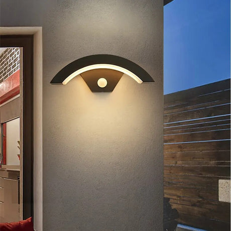 Black Modern waterproof outdoor wall lamp PIR motion sensor wall light 18W 24W Garden porch front door black aluminum lamp body