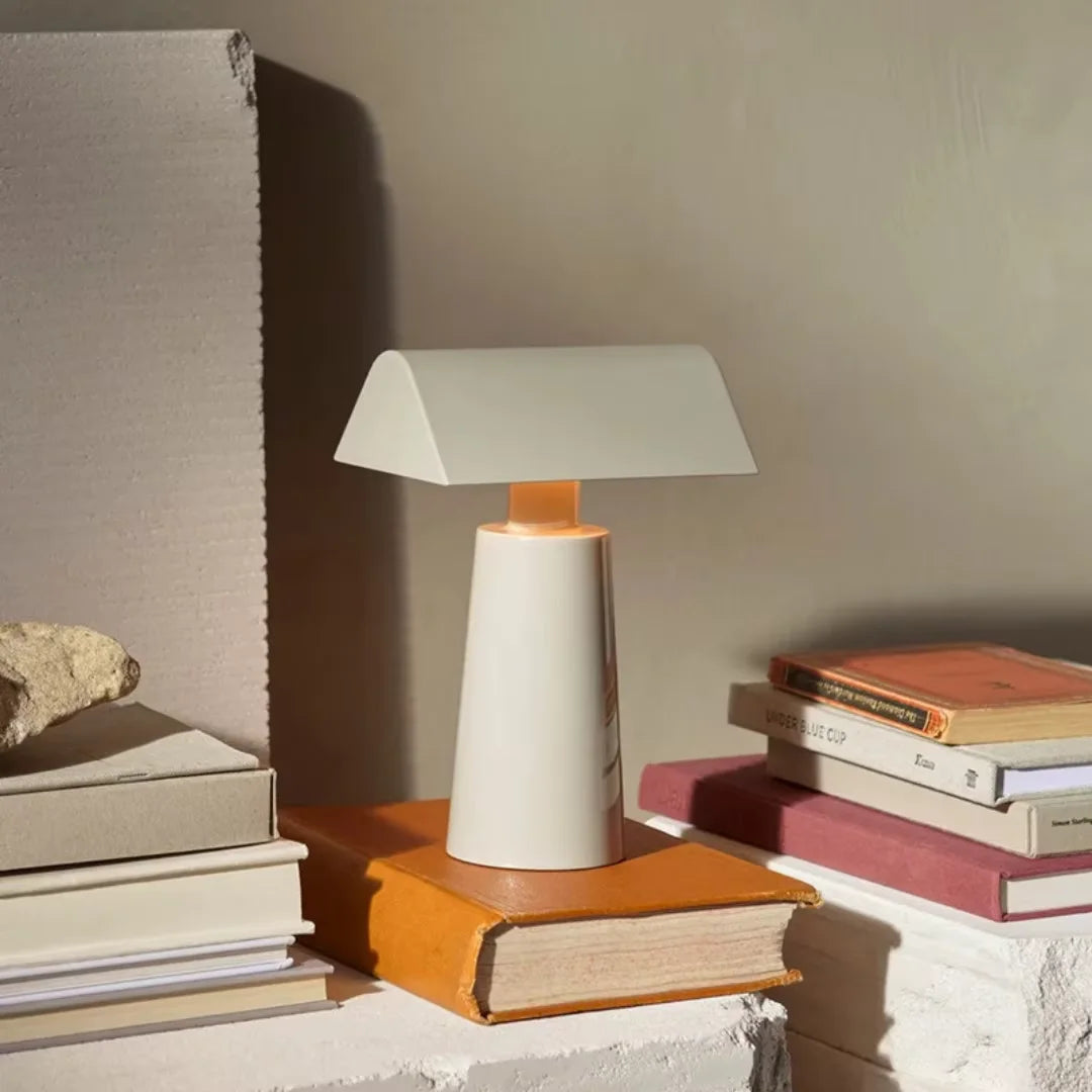 Modern Luxury Table Lamp Italian Minimalist Wireless Portable Charging Dining Table Ambient Light Home Decor Bedside Light