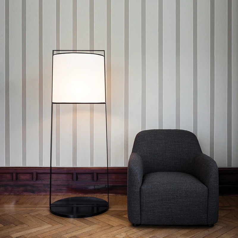 Modern Iron Simple Floor Lamp Creative Home Decoration Lighting Living Room Fabric Art LED Table Lights Lustres Lamparas Sconce