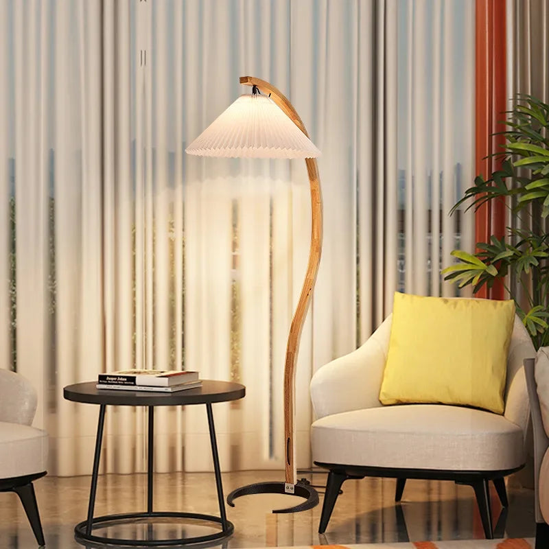Nordic Creative Natural Wood Walnut Pleated LED Floor Lamp Living Room Bedroom Study Reading Light Indoor Decor Lighting Fixture