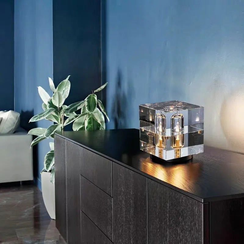 Nordic Led Light Luxury Crystal Desk Lamp for Living Room Deco Bedroom Standing Lamp Crystal Suspension Modern Led Bedside Lamp