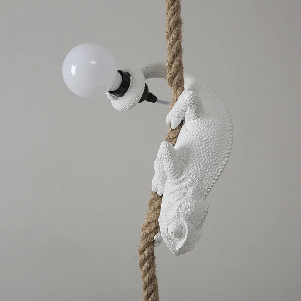 Retro Industrial Monkey Resin Pendant Light - Creative Chameleon Animal Hanging Lamp