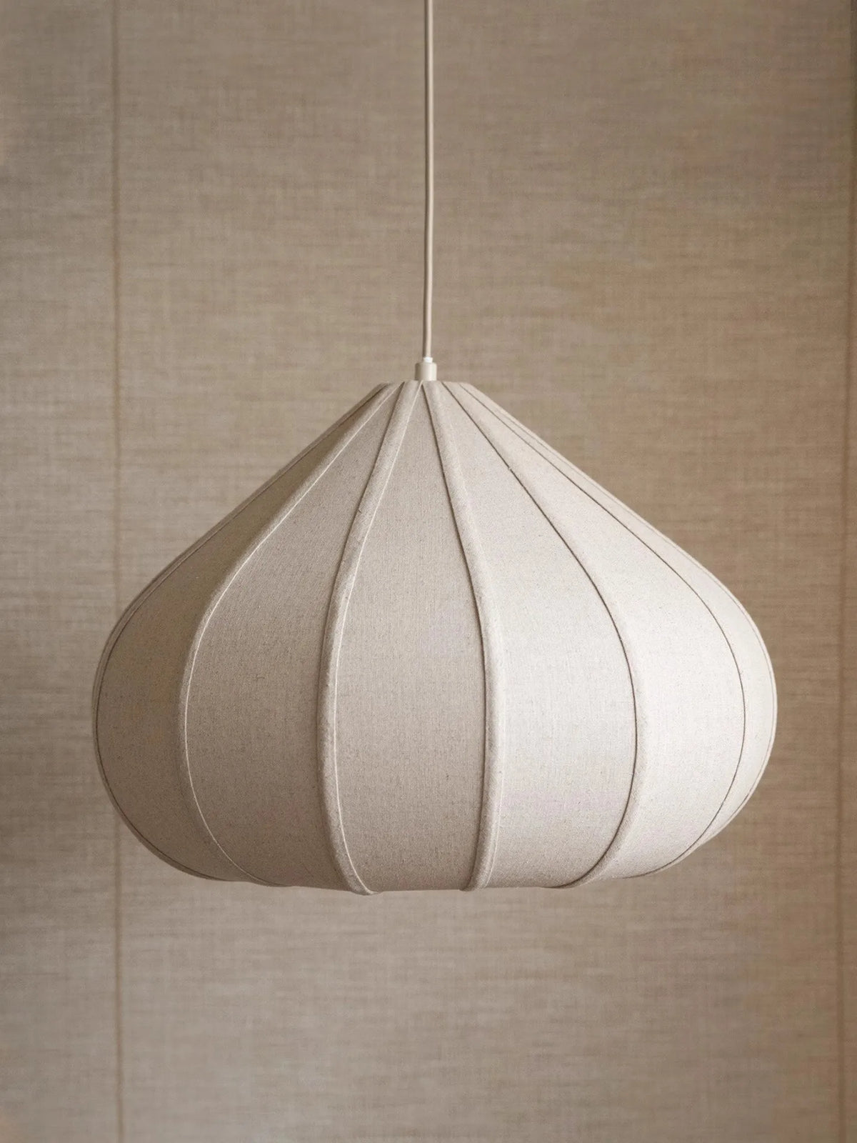 Japanese Wabi-Sabi Linen Pendant Light - Medieval Round Lantern Ceiling Art Lamp Fixture for Restaurant, Bedroom, Homestay & Dining Area