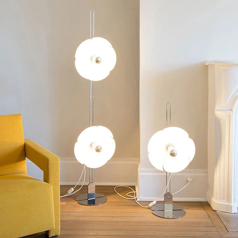 Nordic Retro Petal Floor Lamp luxury Modern Family Living Room Bedroom LED Creativity Decorative Standing Light