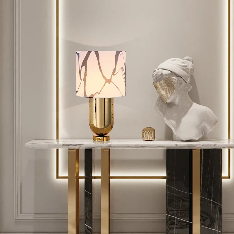 Table Lamp Light Luxury Bedroom Bedside Lamp Personality Post-Modern Study Villa Living Room Hotel European Engineering Lamp