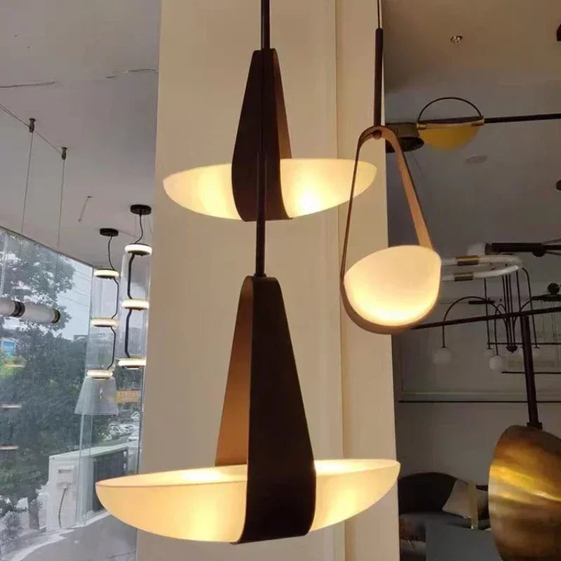 Nordic Ceiling Chandelier Creative Modern Home Decoration Belt Glass Led Lights Living Room Dining Bedroom Salon Lustre Lighting