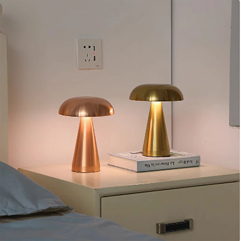 USB charging desk lamp Metal mushroom desk lamp charging Living Room Restaurant bar casual learning atmosphere light Touch night