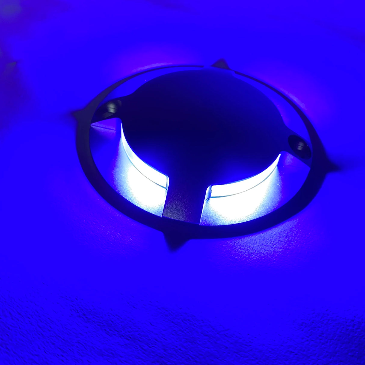 4-Hole Ultra-Thin Outdoor LED Ground Light (DC12V/24V, 1W/2W) - IP67 Surface Mount Step Light for Deck, Lawn & Courtyard