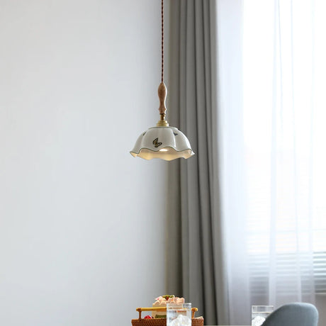 Butterfly Ceramic LED Pendant Lamp Beside Wooden Handle Copper Socket Home Decors Bedroom Dining Living Room Light Hang lamp