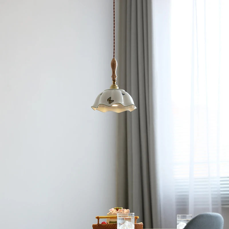 Butterfly Ceramic LED Pendant Lamp Beside Wooden Handle Copper Socket Home Decors Bedroom Dining Living Room Light Hang lamp