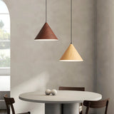 Nordic Wood Pendant Lights Modern Hanging Lamp Shade Kitchen Living Room Indoor Lighting Fixtures E27 Loft Vintage Chandelier