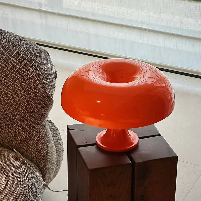 Led Mushroom Table Lamp, Modern Minimalist Desk Lamp, USB Powered, Three-Color Dimming, Suitable for Hotel and Bedroom Lighting.