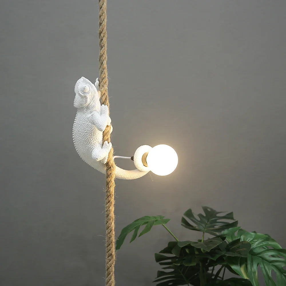 Retro Industrial Monkey Resin Pendant Light - Creative Chameleon Animal Hanging Lamp