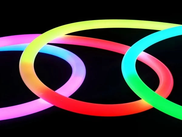 22mm 360-Degree WS2811 DC24V RGB Neon Flex Light (40 Pixels/m, Double PCBA) - IP67 Waterproof Black Sleeve Smart Tube